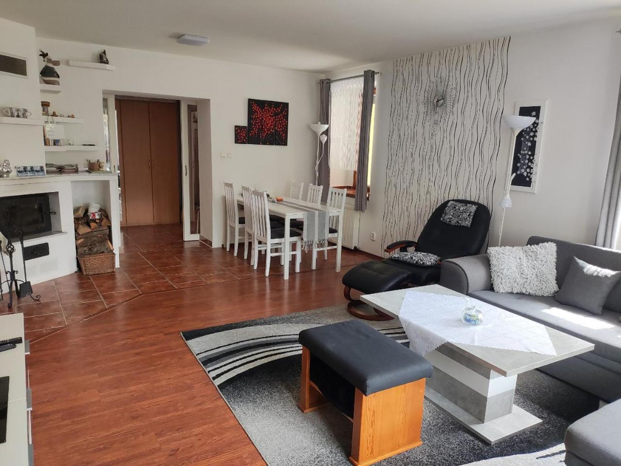Na Kopci 84 Daire Stare Krecany Dış mekan fotoğraf
